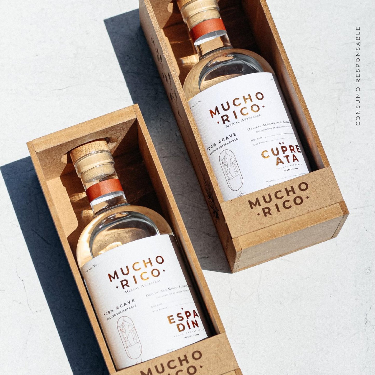 Set Mezcal Artesanal Joven Espadín Mucho Rico 700ml